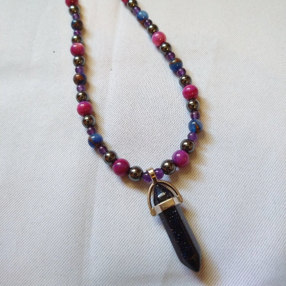 Element Necklace: Luminous Galaxy - Picture 5 of 6
